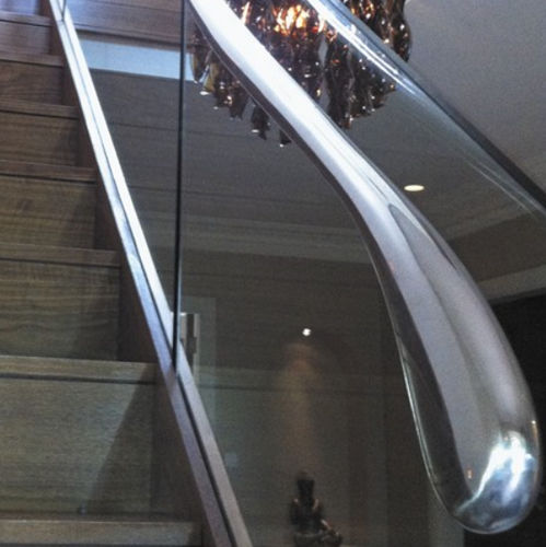 铝制扶手 - SCULPTURAL 3500MM - Philip Watts Design