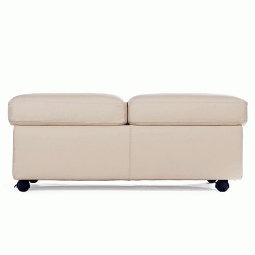 现代风格软包长凳 - Ekornes - 皮质 / 滑轮 / 米色