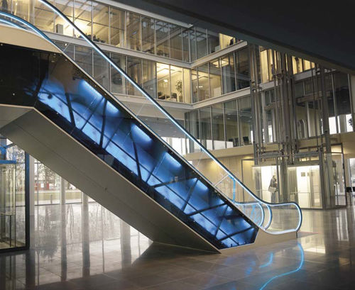商业中心自动扶梯 - VELINO 200 - ThyssenKrupp Fahrtreppen