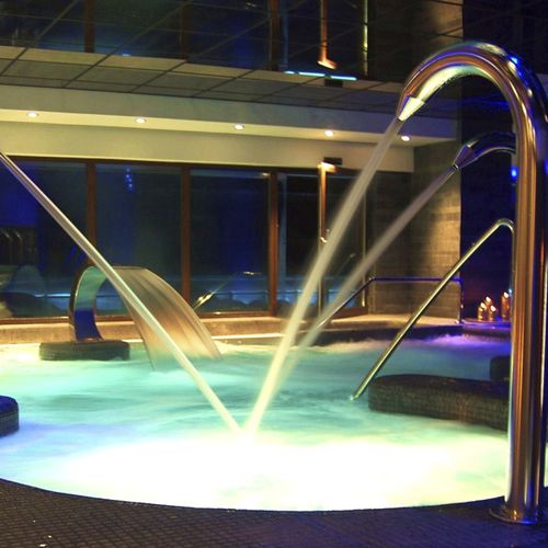 户外游泳池 - LEISURE - Freixanet Wellness - 室内 / 地下 / 混凝土