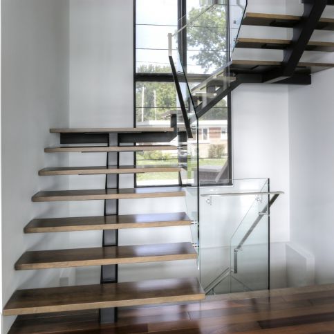 180度旋转楼梯 - VERTEBRAL 2440-1  - BATTIG DESIGN - 木台阶 / 不锈钢结构 / 现代风格