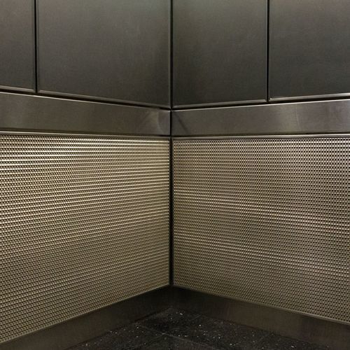 不锈钢金属丝网 - 148 W. 24TH STREET  - Cambridge Architectural Mesh - 黄铜 / 室内装潢 / 建筑物