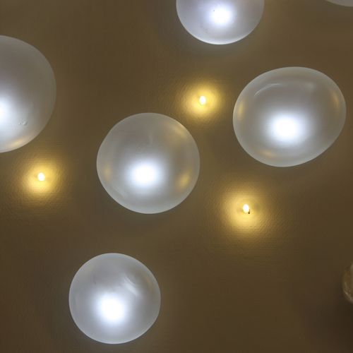 现代风格顶灯 - NUCLEOLES - Semeur d'étoiles - 圆形 / 吹制玻璃 / LED式