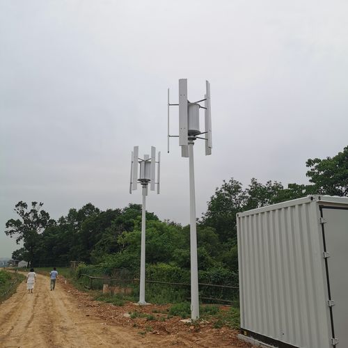 垂直轴式小型风力发电机 - FSV-1000 - Zhejiang WinPower Energy - 5叶 / 位于自承重桅杆上