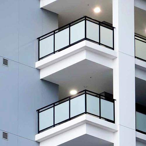 阳台护栏 - Serie BALCONY - GFS Italian Innovative Glass Fixing - 铝制 / 玻璃板 / 栏杆形状