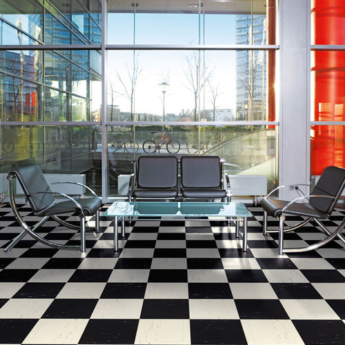 乙烯基地面 - POLYFLEX PLUS PU - Polyflor - 室内 / 商业 / 方砖