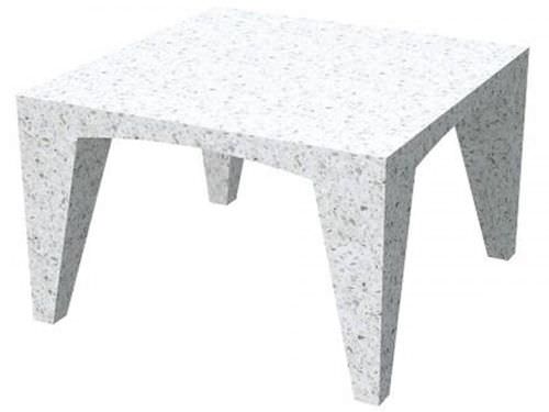 现代风格野餐桌 - LORD: Pic Nic Table - A Amop Synergies - 混凝土 / 正方形 / 公共空间