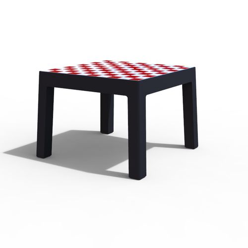 传统风格野餐桌 - LUGARCOMUM: CONCRETE TABLE - A Amop Synergies - 混凝土 / 正方形 / 公共空间
