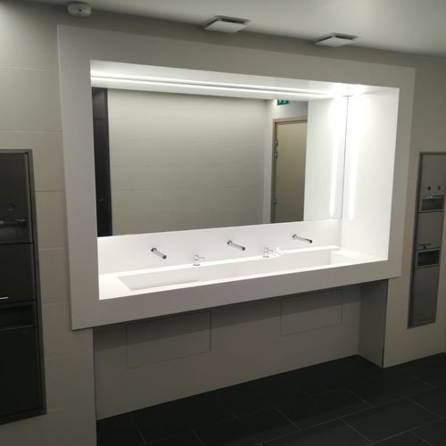 壁挂浴室镜子 - IMAGE 11 - IMAGE - 现代风格 / 长方形 / Corian®可丽耐