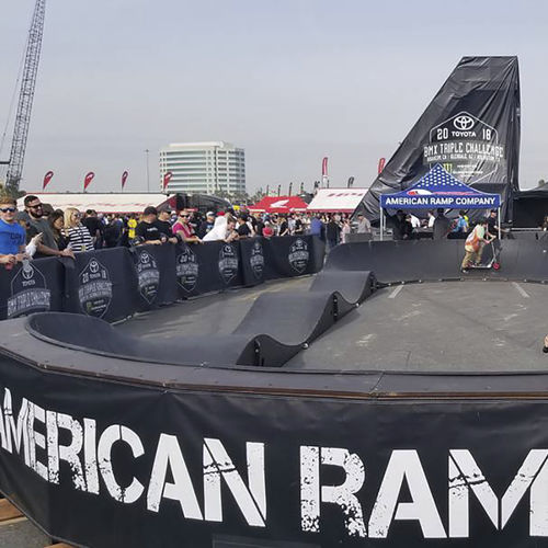 可调节泵道 - ANAHEIM, CA - World Skate Parks - 滑板场用