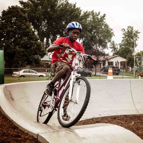 滑板场用泵道 - FARGO, ND - World Skate Parks - 混凝土