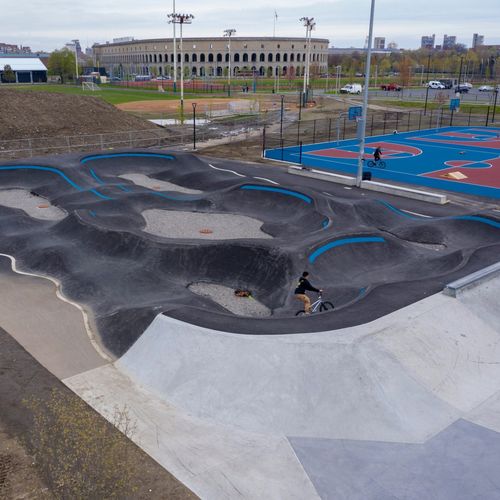 滑板场用泵道 - BOSTON, MA - World Skate Parks - 沥青