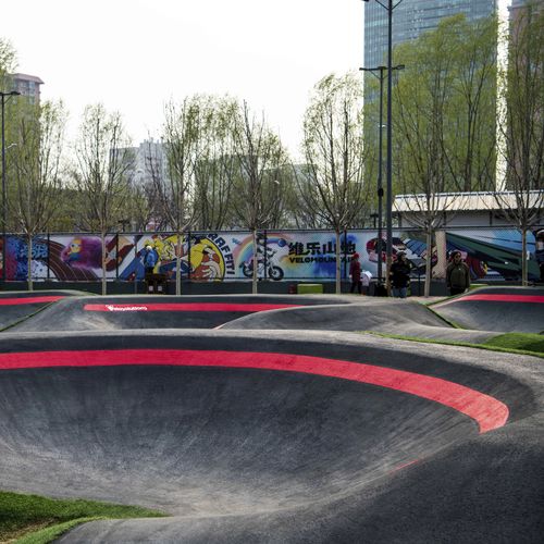自行车公园泵道 - DAYUECHENG, BJ - World Skate Parks - 滑板场用 / 沥青