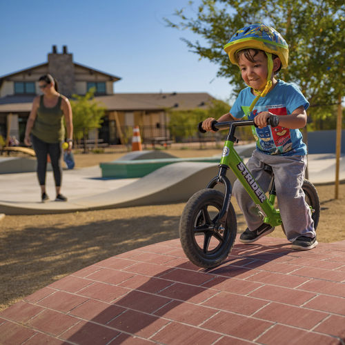 自行车公园滑板场 - FALLON, NV - World Skate Parks