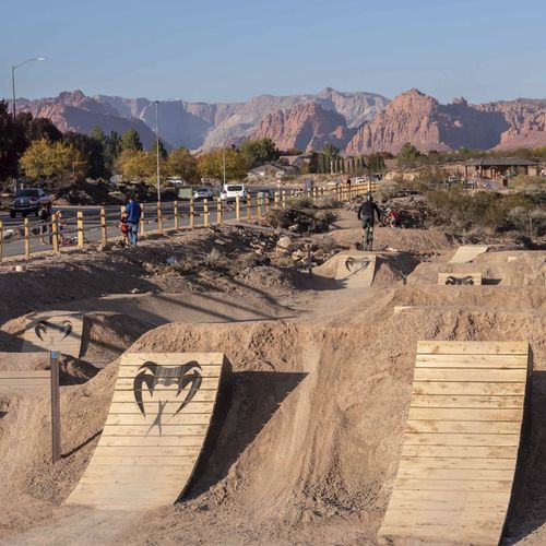 木质滑板场 - ST. GEORGE, UT - World Skate Parks - 用于自行车公园