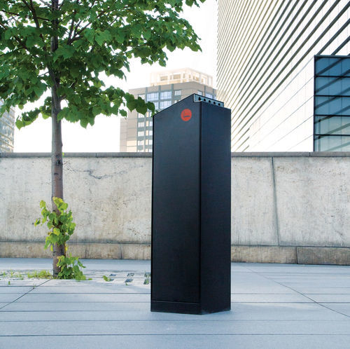 落地烟灰缸 - CRYSTAL - mmcité street furniture - 钢 / 用于室外 / 公共空间