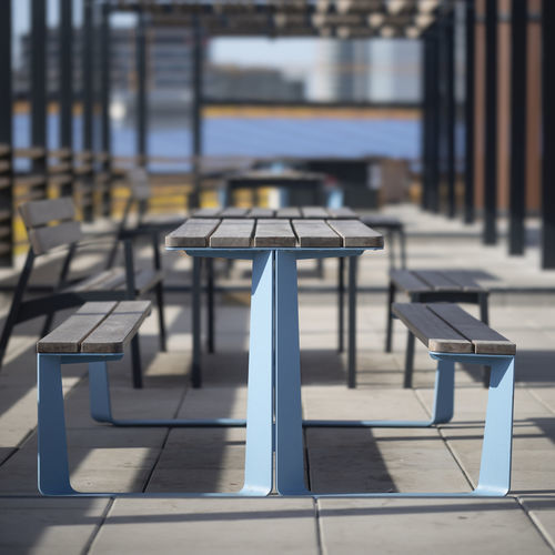 现代风格野餐桌 - RAUTSTER - mmcité street furniture - 木质 / 钢 / HPL