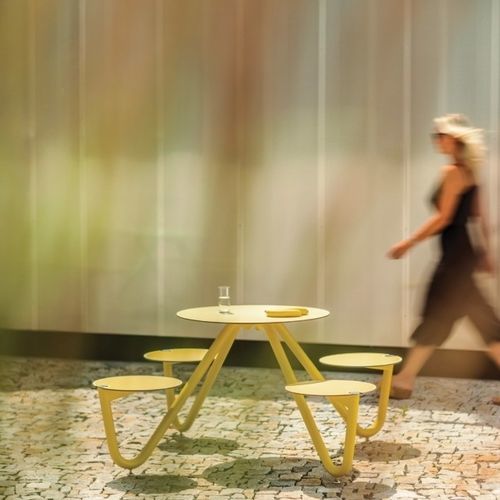 现代风格野餐桌 - ORBIT - mmcité street furniture - 钢 / 不锈钢 / 木质