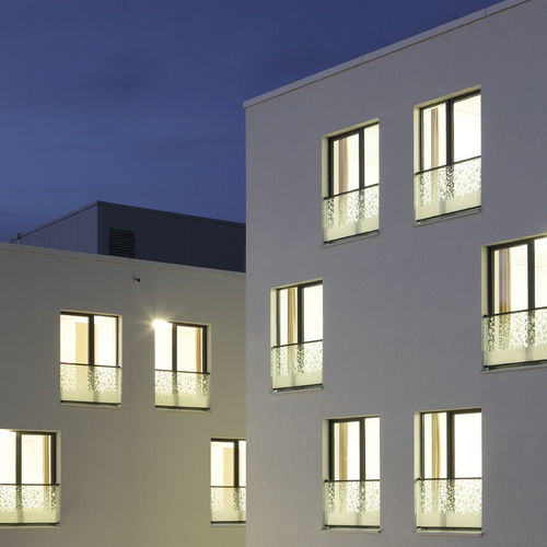 玻璃护栏 - GM WINDOORAIL® - Glas Marte GmbH - 板式 / 户外 / 用于窗户