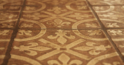赤陶砖 - MONTMARTRE FRENCH ENCAUSTIC  - Pave Tile & Stone, Inc - 珐琅 / 室内 / 地面