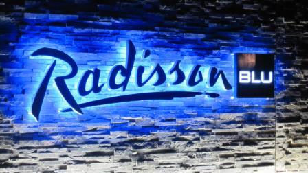 商业招牌 - RADISSON BLU  - Signo
