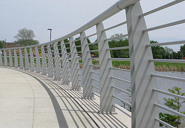 不锈钢护栏 - SEA RAIL - TUTTLE RAILING - 铝制 / 带栏杆 / 户外