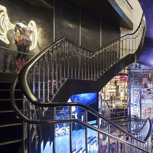 高端楼梯 - VICTORIA'S SECRET, 5TH AVE, NEW YORK - EeStairs - 螺旋 / 金属台阶 / 金属结构