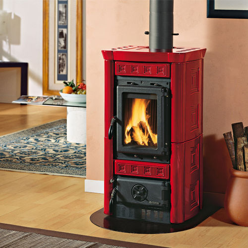 木材采暖炉 - GAIA - La Nordica-Extraflame - 6 kW / 现代风格 / 铸铁