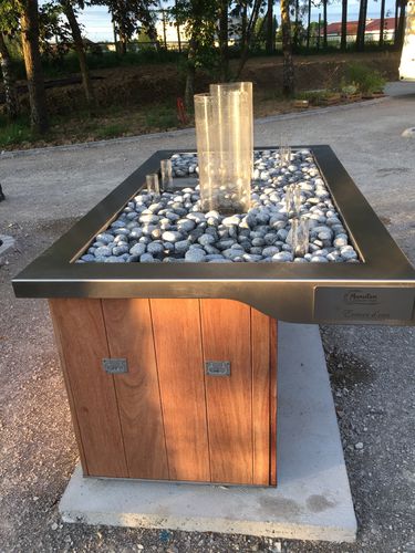 户外儿童游戏桌 - TABLE SENSORIELLE AVEC D&Eacute;PORT FAUTEUIL ROULANT - Espace d'eau France - 原创设计 / 家用