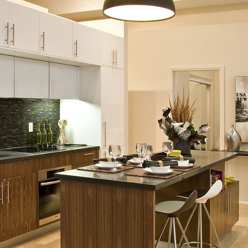 现代风格厨房 - MODENA - AYA kitchens - 木质 / 岛台式 / L 形