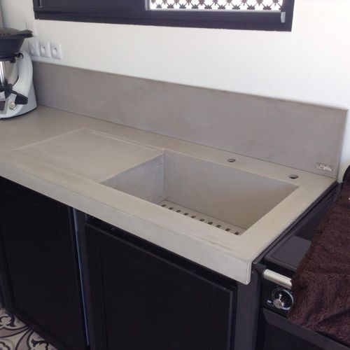 Ductal®UHP混凝土厨房台面 - EN ENCASTREMENT - BALIAN BETON Atelier - 厨房