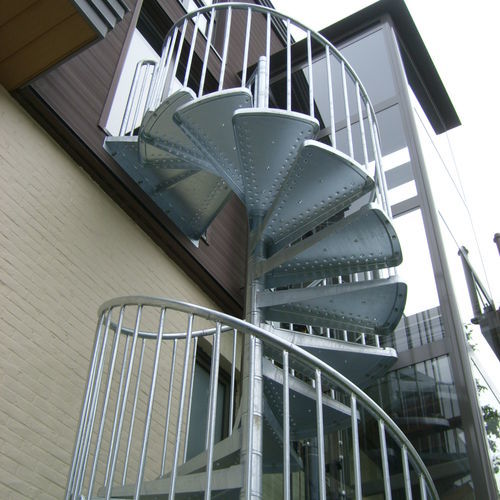 旋转楼梯 - A6 - CAST DESIGN - 金属台阶 / 金属结构 / 家用