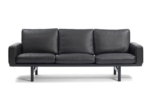 现代风格沙发 - ge 236 - Getama Danmark - 皮质 / 黑色 / Hans J. Wegner 设计