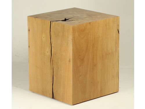 现代风格桌 - SOLID WOOD BLOCK - Rotsen Furniture - 木质 / 正方形 / 回收材料