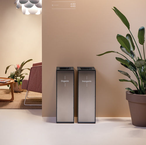 公共垃圾桶 - ZURICH - Made Design Barcelona - 垃圾分类 / 金属板 / 聚碳酸酯