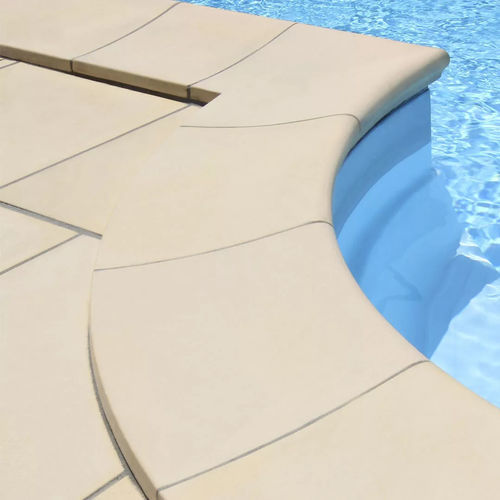 木质泳池边石 - Piscine Acquaform - 混凝土 / 人造石 / 防滑