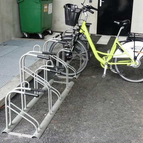 落地式自行车架 - ZEELAND-4000 - NORCOR MOB.URBAIN - 公共空间 / 钢 / 专业