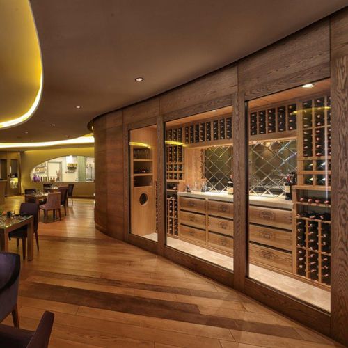 专业葡萄酒柜 - INTERCONTINENTAL ISTANBUL - Focus Wine Cellars - 嵌入式 / 玻璃 / 实木