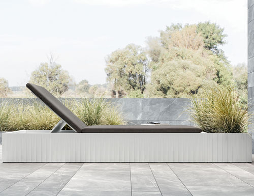 现代风格日光浴躺椅 - Rexa Design - 布料 / Corian®可丽耐 / 可调节椅背