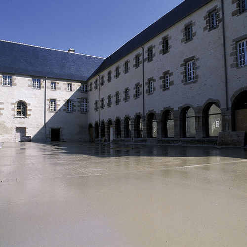 结构化混凝土 - AGILIA® HORIZONTAL MÉTAL - Lafarge concrete - 安全 / 密封 / 高强度