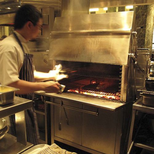 专业烤箱 - Beech Ovens - 电动 / 燃木 / 炭