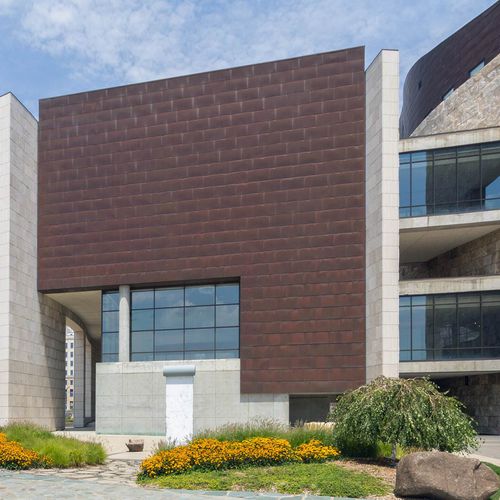 立面板 - FREEDOM CENTER - A. Zahner - 铜 / 石材 / 立式
