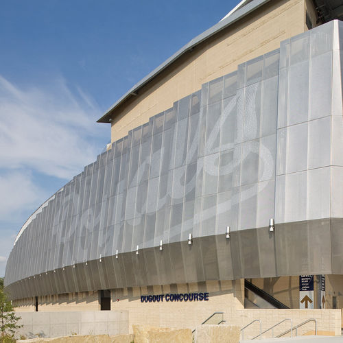 不锈钢建筑遮阳板 - KAUFFMAN STADIUM - A. Zahner - 用于外墙 / 立式 / 固定
