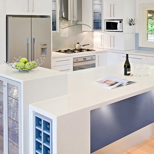 坚硬表面厨房台面 - PEBBLE ICE PI811 - Staron Solid Surfaces - 厨房 / 浴室 / 白色