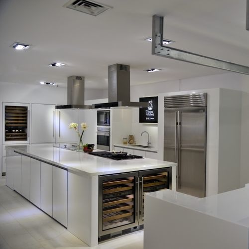 坚硬表面厨房台面 - SANDED CREAM  SM421 - Staron Solid Surfaces - 厨房 / 浴室 / 白色