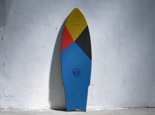 儿童游戏家具 - MILF SKATEBOARD TAILORS - Valchromat
