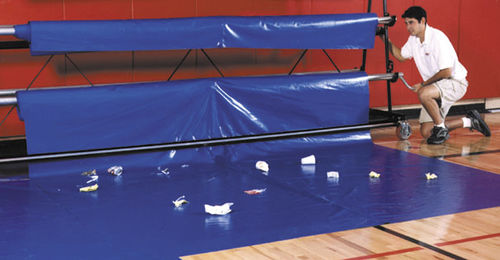 PVC地板 - GYMSHIELD™ - Signature Systems Group, LLC - 体育活动用 / 卷式 / 光滑