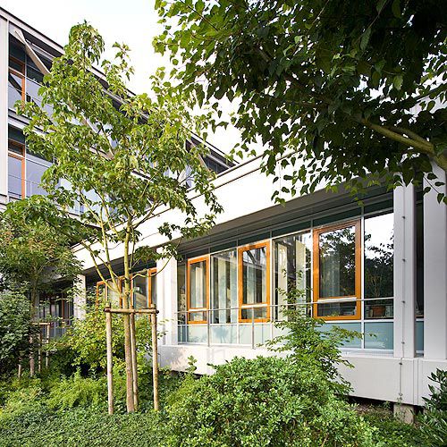 立面板 -  ADMINISTRATIVE BUILDING GERMAN FOOTBALL ASSOCIATION, FRANKF - Schindler - 铝制 / 金属 / 光滑