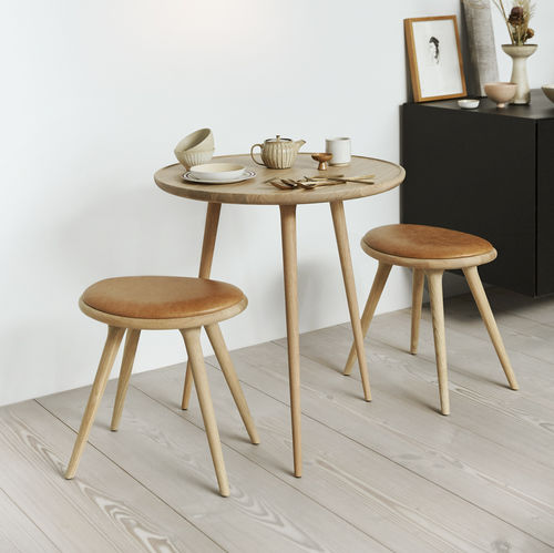 现代风格餐桌 - ACCENT CAFÉ - Mater Design - 栎木 / 橡木桌脚 / 圆形