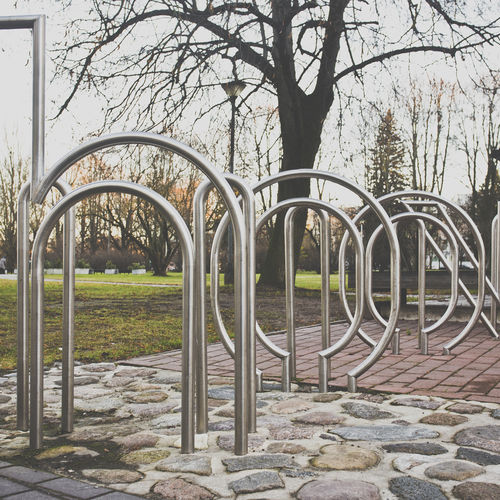 落地式自行车架 - Typo Bike Rack - Keha3  - 安全 / 原创设计 / 广告